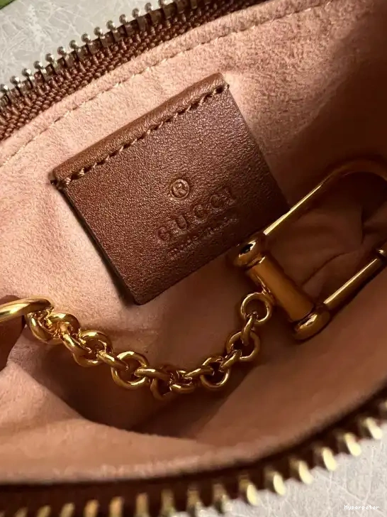 Hyper Peter Marmont GG Gucci case matelassé key 0602